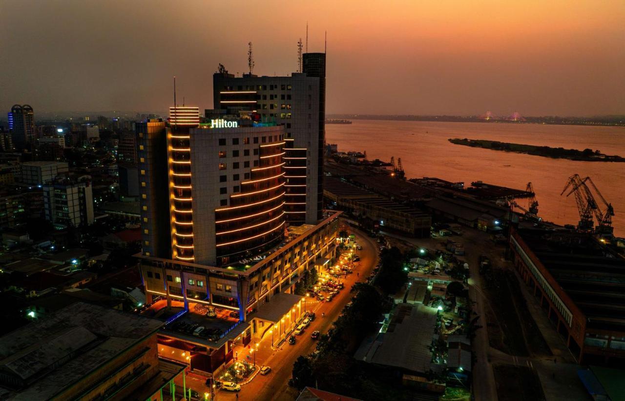 Hilton Kinshasa Hotel Ngoại thất bức ảnh